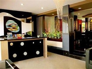 Sri Ratu Boutique Hotel And Villas Legian  Exterior photo