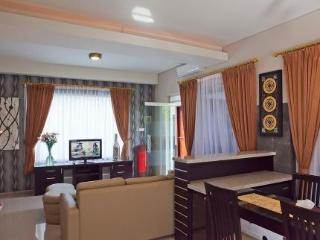 Sri Ratu Boutique Hotel And Villas Legian  Exterior photo